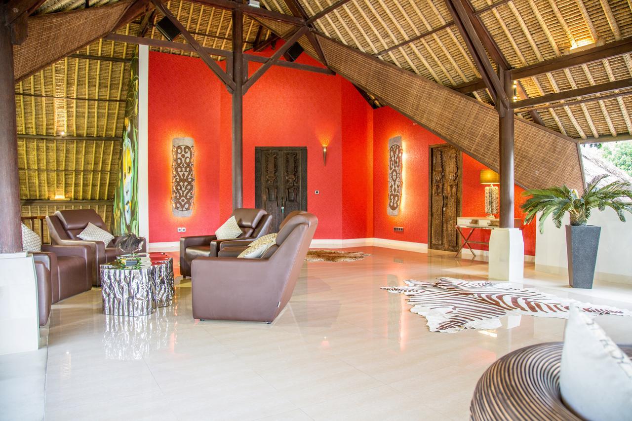 The Manipura Luxury Estate And Spa Up To 18 Person, Fully Serviced อูบุด ภายนอก รูปภาพ